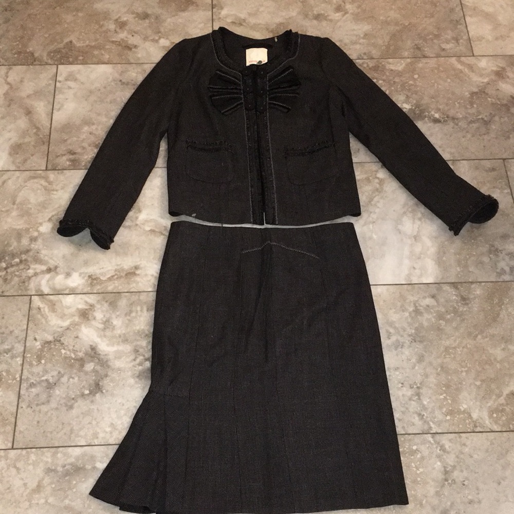Rebecca Taylor Black/Grey Skirt Set Suit Jacket size 2 Skirt size 4 EUC